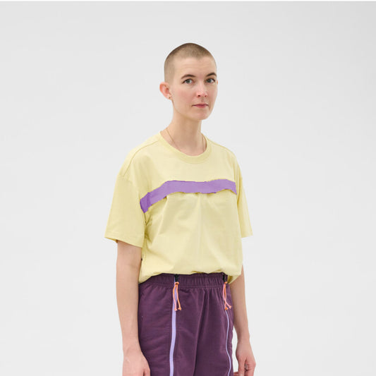 T-Shirt Inbetween